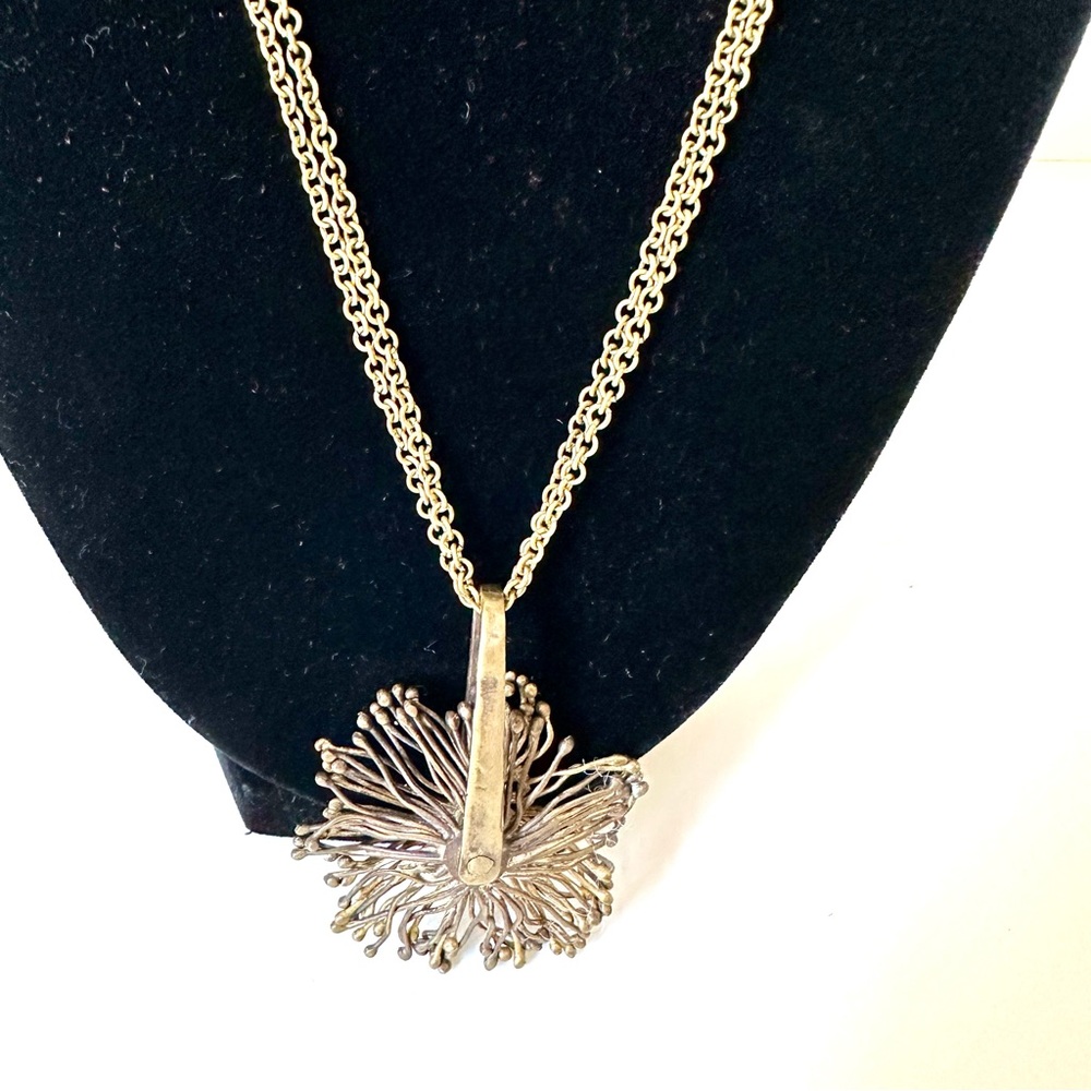 HANDMADE, VERY UNIQUE Gold Statement Necklace with Abstract 2D Rotating Burst